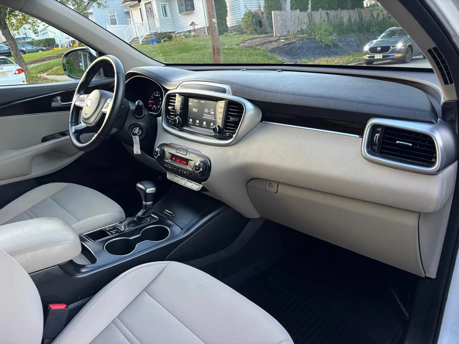 Used 2020 Kia Sorento LX w/ LX I4 Convenience Package FWD image 29