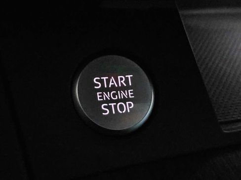 Used 2023 Audi Q5 2.0T Premium w/ Convenience Package image 34