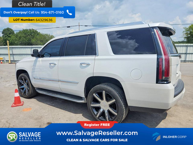 Used 2016 Cadillac Escalade Luxury AWD/4WD image 3