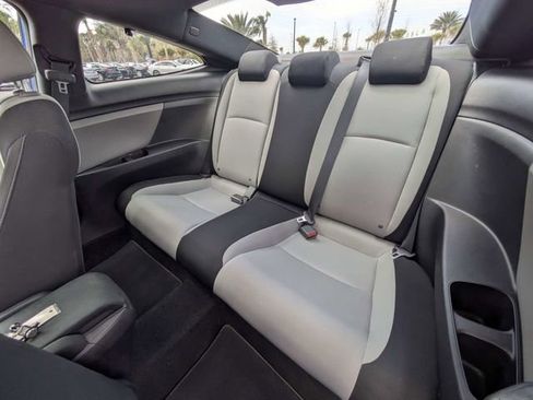 Used 2018 Honda Civic EX-T image 12