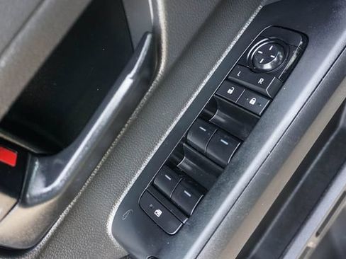 Used 2024 Toyota Tacoma SR5 RWD image 11