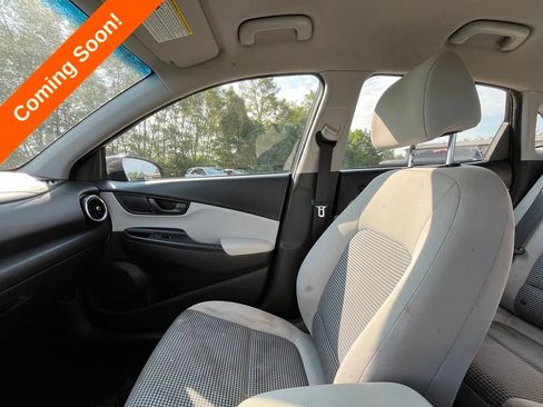 Used 2023 Hyundai Kona SE w/ Cargo Package FWD image 25
