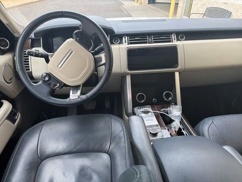 Used 2020 Land Rover Range Rover HSE AWD/4WD image 12