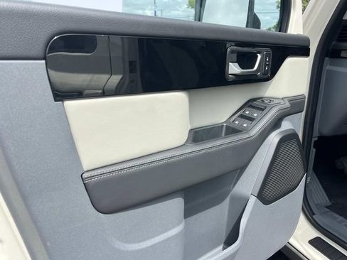 Used 2026 INEOS Grenadier AWD/4WD image 25