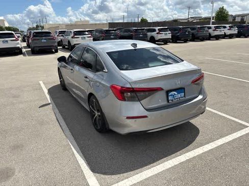 Used 2024 Honda Civic Touring image 3