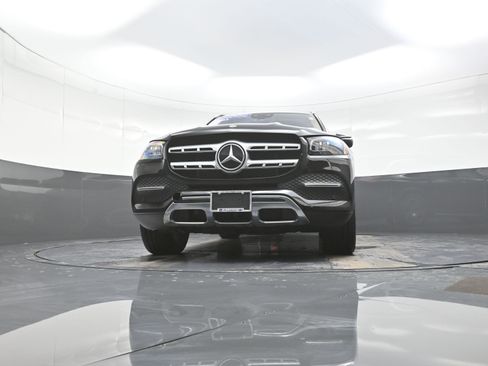 Used 2021 Mercedes-Benz GLS 450 4MATIC image 10
