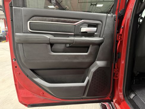 Used 2024 RAM 2500 Big Horn w/ Bed Utility Group image 18