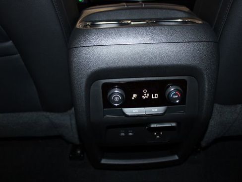 New 2025 Chevrolet Traverse LT w/ Enhanced Driving Package image 48