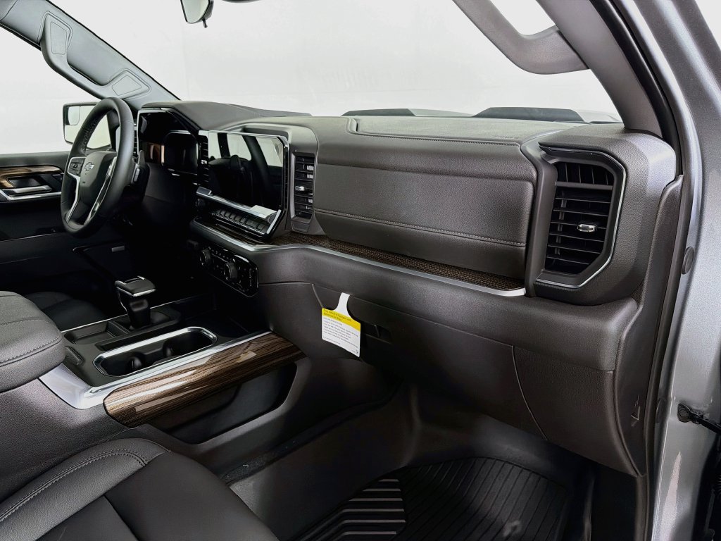 New 2026 Chevrolet Silverado 1500 LT Trail Boss w/ Convenience Package II AWD/4WD image 25