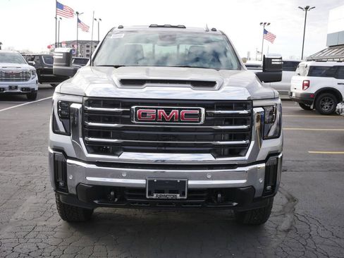 New 2026 GMC Sierra 2500 SLT w/ SLT Premium Package image 2