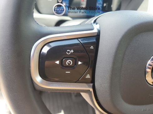 Certified 2024 Volvo XC90 B6 Ultimate w/ Protection Package Premier AWD/4WD image 20