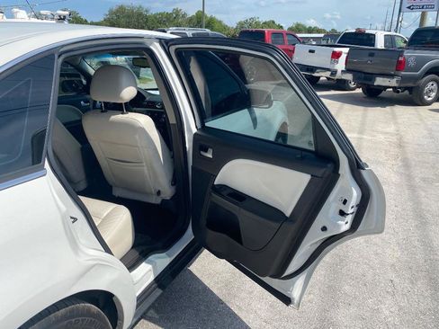 Used 2009 Mercury Sable Premier FWD image 23