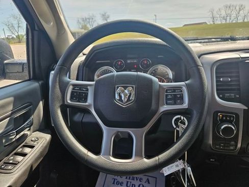 Used 2023 RAM 1500 Classic SLT w/ Electronics Group AWD/4WD image 14