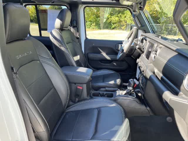 Used 2023 Jeep Wrangler Unlimited Sahara AWD/4WD image 21
