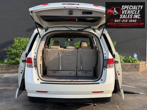 Used 2015 Honda Odyssey EX image 12