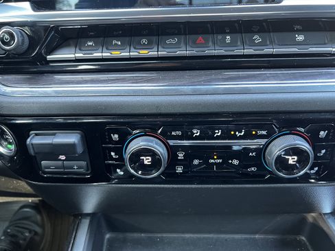 Used 2024 Chevrolet Silverado 1500 LTZ w/ LTZ Premium Package image 26