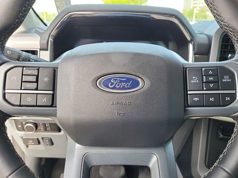 Used 2023 Ford F150 Lightning XLT AWD/4WD image 7
