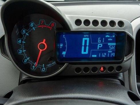 Used 2016 Chevrolet Sonic LTZ image 3