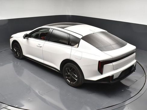 Certified 2025 Kia K4 GT-Line Turbo image 44