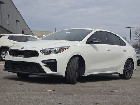 Used 2020 Kia Forte GT-Line w/ GT-Line Premium Package image 11