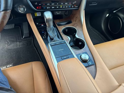 Certified 2022 Lexus RX 350L FWD w/ Premium Package image 27