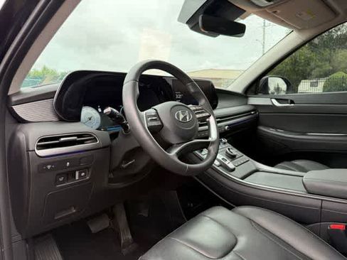 Used 2024 Hyundai Palisade Limited FWD image 15