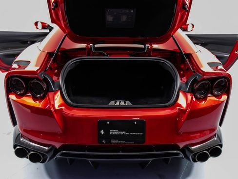 Certified 2022 Ferrari 812 GTS RWD image 24