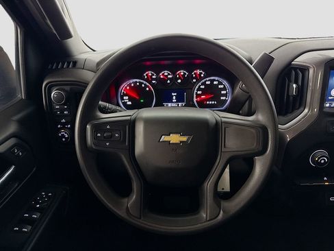 Used 2022 Chevrolet Silverado 1500 Custom image 11