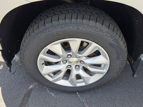 Used 2019 Chevrolet Silverado 1500 LT w/ Convenience Package image 15