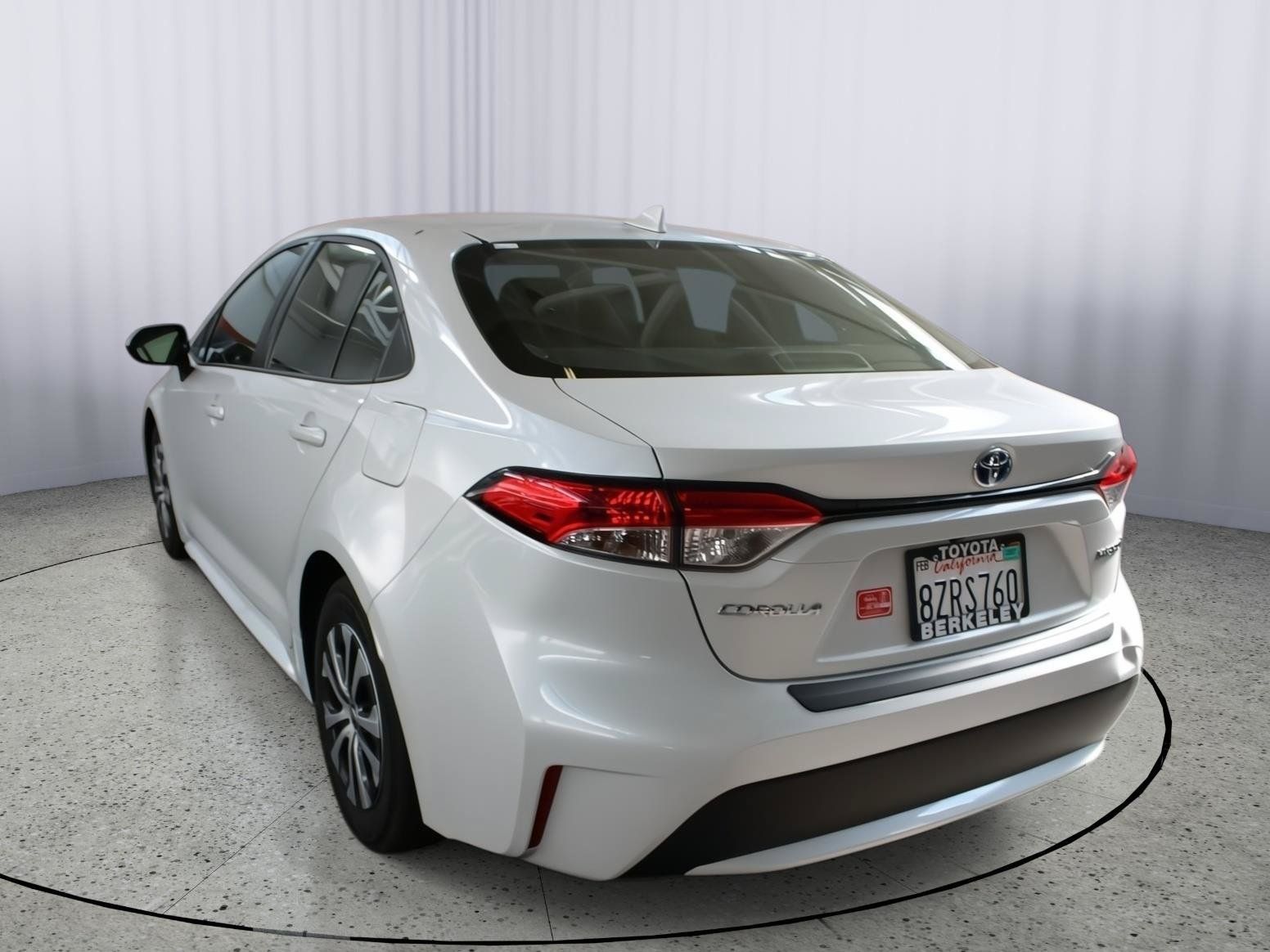 Used 2022 Toyota Corolla LE FWD image 5
