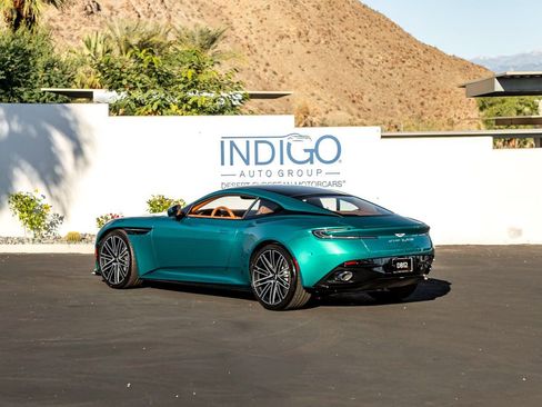 Used 2026 Aston Martin DB12 Coupe image 9