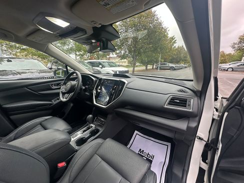 Used 2023 Subaru Ascent Limited image 31