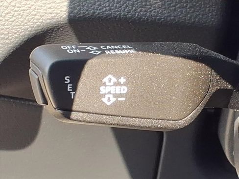 Used 2022 Audi SQ5 Premium w/ Convenience Package image 18