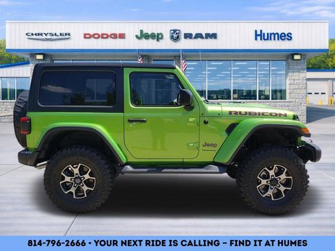 Used 2018 Jeep Wrangler Rubicon AWD/4WD image 2