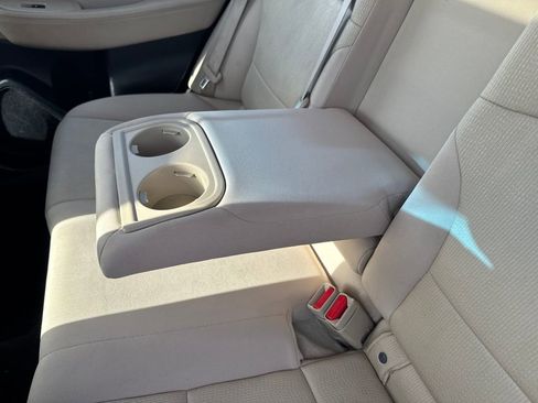 Used 2015 Subaru Legacy 2.5i Premium w/ Moonroof Package image 35