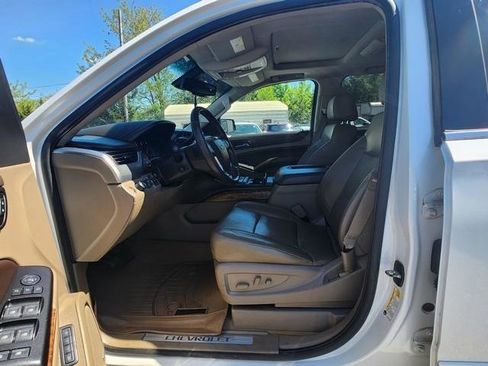 Used 2016 Chevrolet Tahoe LTZ AWD/4WD image 10