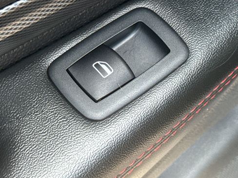 Used 2025 Dodge Durango GT AWD/4WD image 31