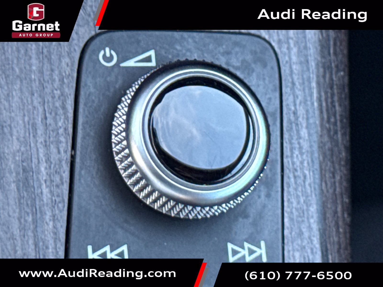 Used 2023 Audi Q5 2.0T Premium w/ Convenience Package AWD/4WD image 39