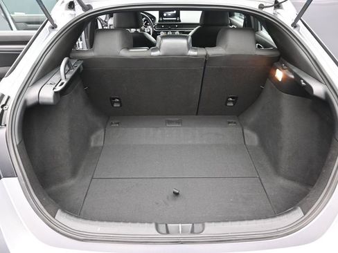 Used 2023 Honda Civic Sport image 14