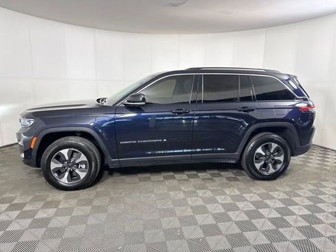 Used 2023 Jeep Grand Cherokee 4WD 4xe w/ Luxury Tech Group II image 6