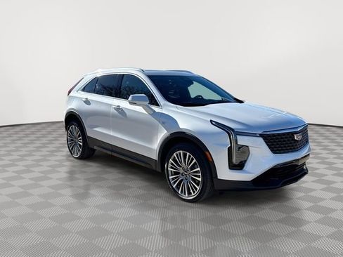 Certified 2024 Cadillac XT4 Premium Luxury w/ Technology Package image 2