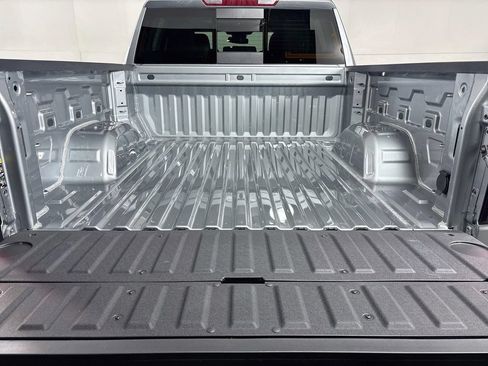 New 2026 GMC Sierra 1500 SLT w/ SLT Premium Package AWD/4WD image 27