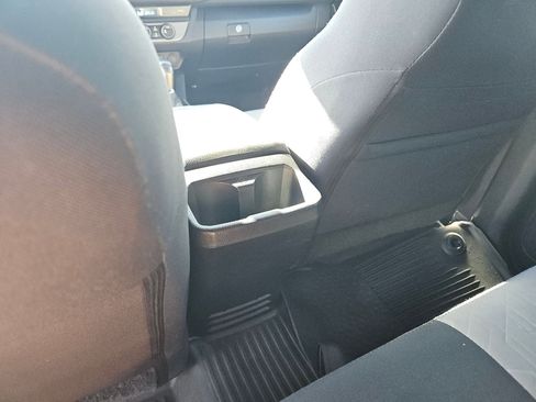 Used 2022 Toyota Tacoma TRD Off-Road image 20