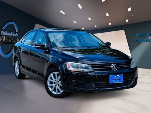 Used 2014 Volkswagen Jetta SE FWD image 3