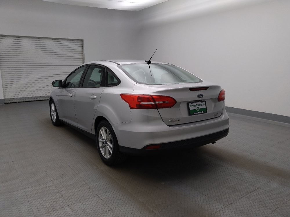 Used 2015 Ford Focus SE FWD image 5