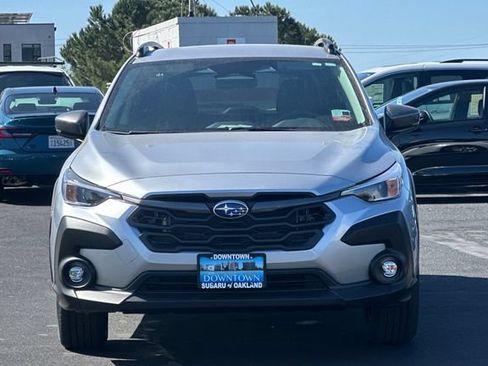 Used 2026 Subaru Crosstrek 2.5i Premium AWD/4WD image 3