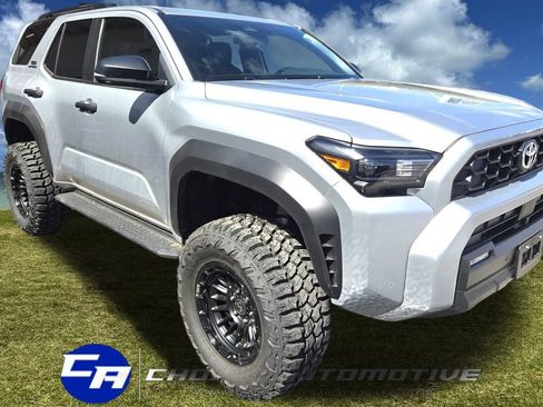 Used 2025 Toyota 4Runner TRD Off-Road image 5