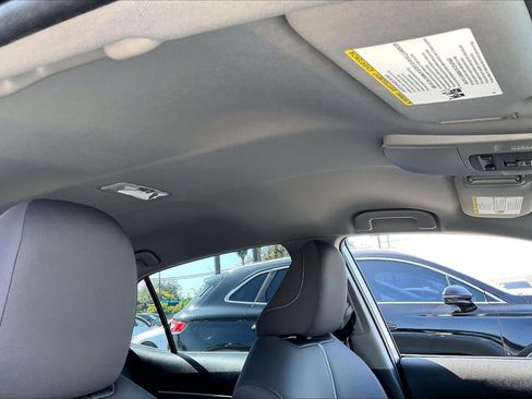 Used 2021 Toyota Camry LE FWD image 22