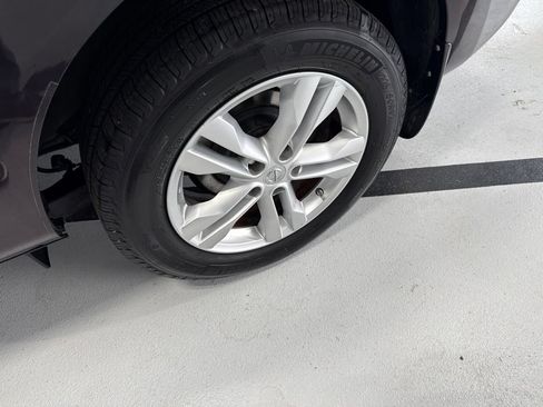 Used 2013 Nissan Rogue SV w/ Premium Pkg AWD/4WD image 10