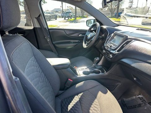 Used 2018 Chevrolet Equinox LT FWD image 23